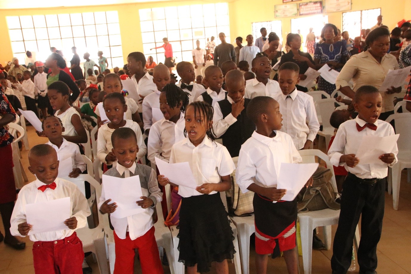 A cross section of LUNPS pupils rendering the Christmas Carol