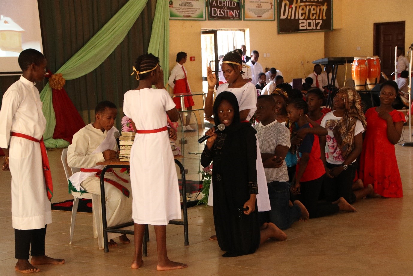 The LUSS drama ministration at the 2017 Christmas Carol